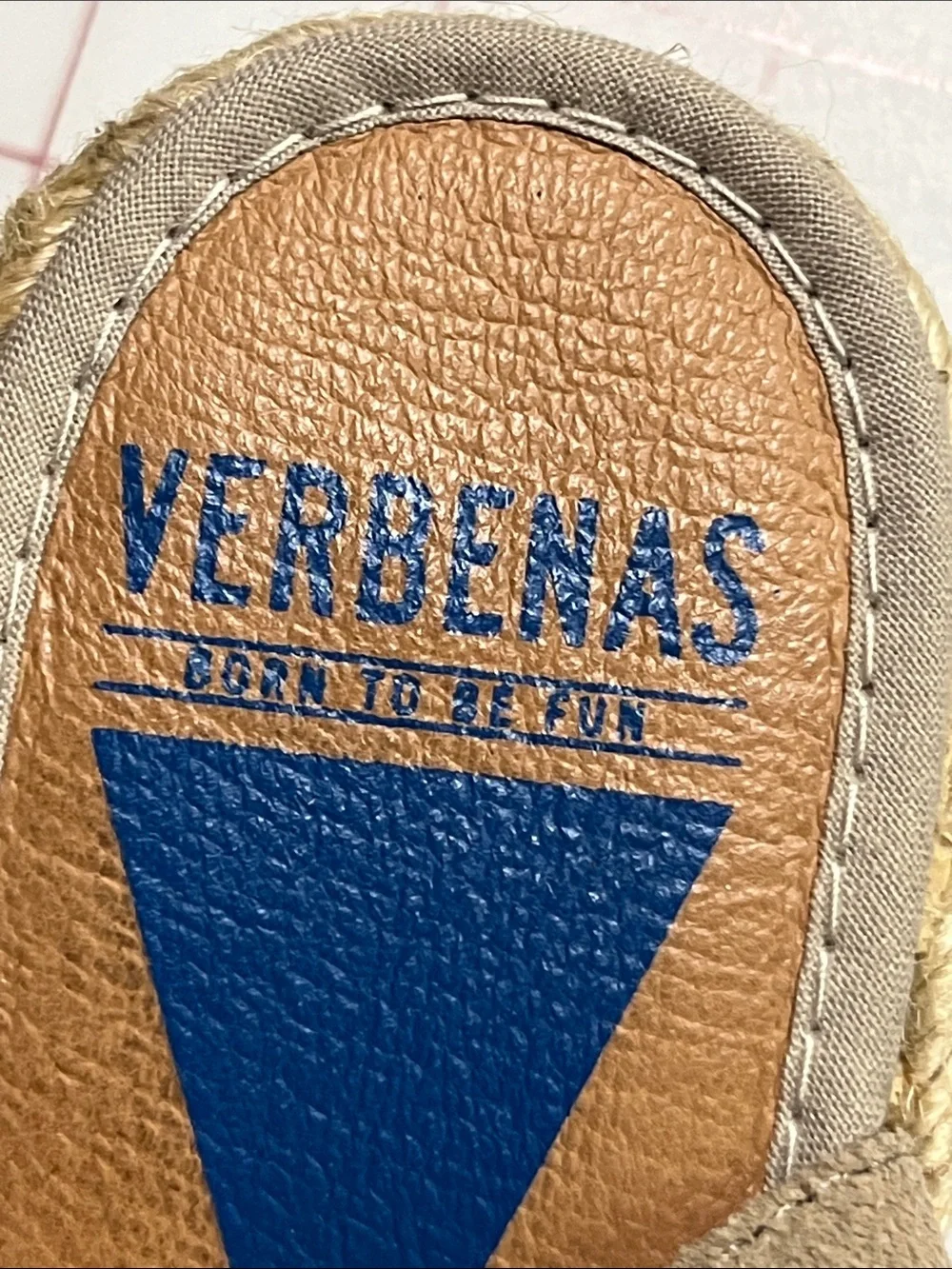VERBENAS Casual Summer Beach Made in Spain Raffia 2.5 Wedge Tan Espadrilles SZ 8